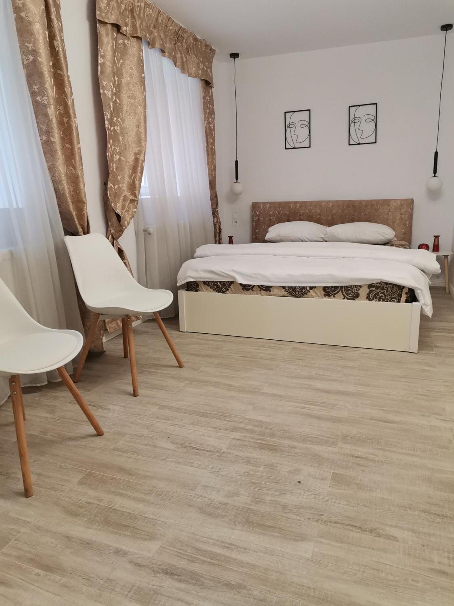 Old Town Faurului Apartment Sibiu Bagian luar foto